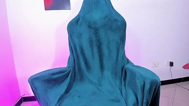 lazzon bastion online show from January 8, 10:12 pm