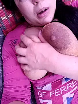 LeilaSaint online show from December 9, 5:18 am