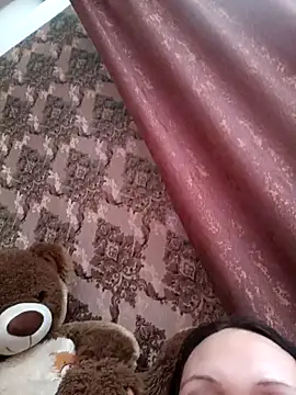 LeilaSaint online show from October 28, 7:45 am