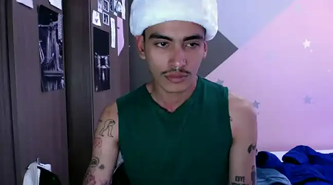 sorry-mom69 online show from December 18, 6:35 pm