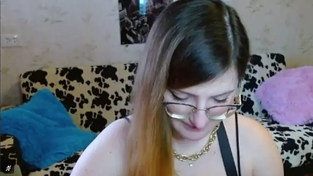 Snapshot of Arielsssplash chatting on October 6, 6:55 am Arielsssplash online show from October 6, 6:55 am