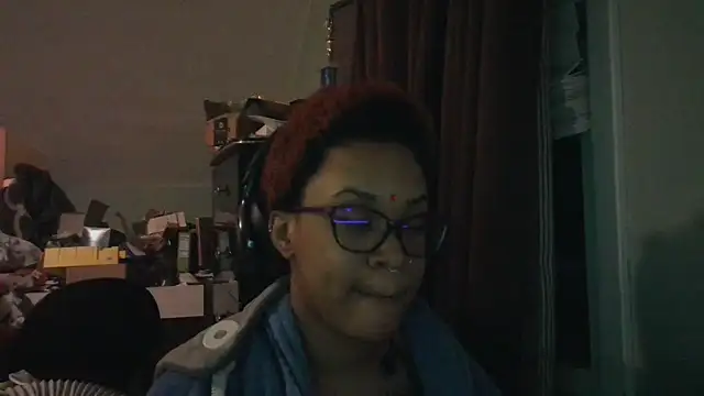 Snapshot of nickytheehawtie chatting on February 13, 1:12 am nickytheehawtie online show from February 13, 1:12 am