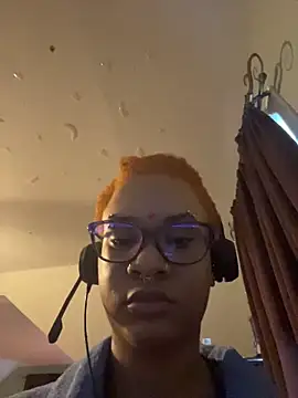 nickytheehawtie online show from March 9, 1:04 pm