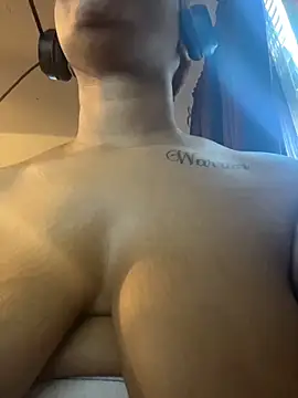 nickytheehawtie online show from March 12, 5:08 pm