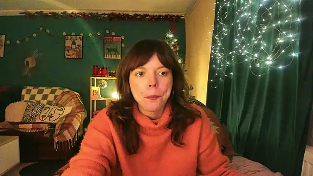 ClancyMorissey online show from December 4, 6:49 pm