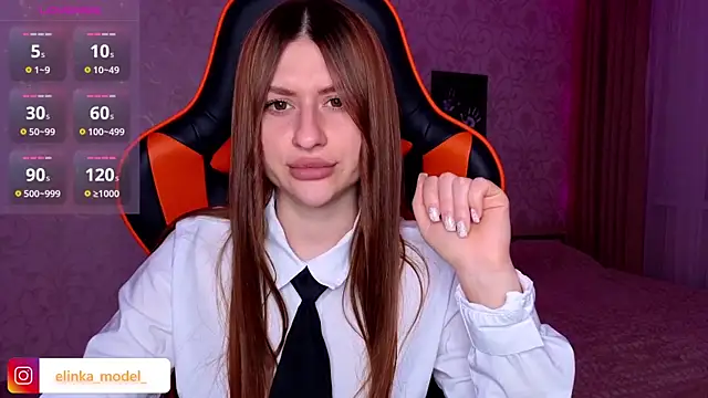 Elishka  online show from June 12, 7:02 pm