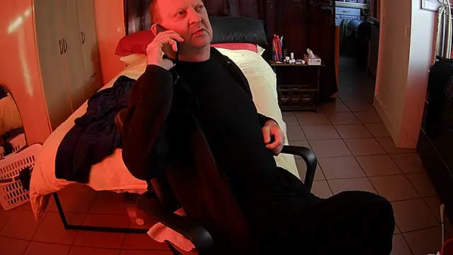 Snapshot of passifsoumis1963 chatting on November 17, 10:21 am passifsoumis1963 online show from November 17, 10:21 am