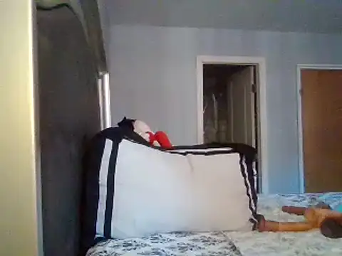 Snapshot of MSweetLindaParks chatting on February 1, 5:37 pm MSweetLindaParks online show from February 1, 5:37 pm