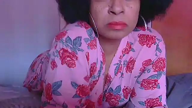 Snapshot of MSweetLindaParks chatting on November 14, 4:06 pm MSweetLindaParks online show from November 14, 4:06 pm