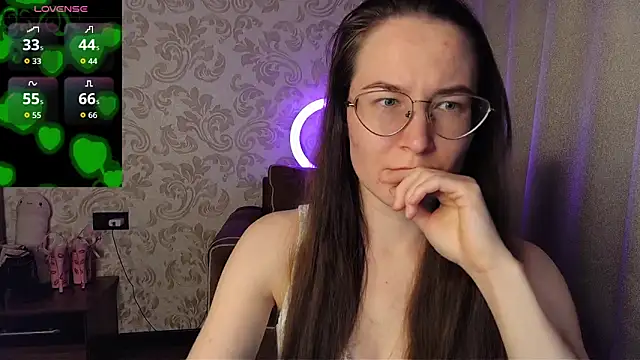 AgnesGraham online show from March 31, 9:04 pm