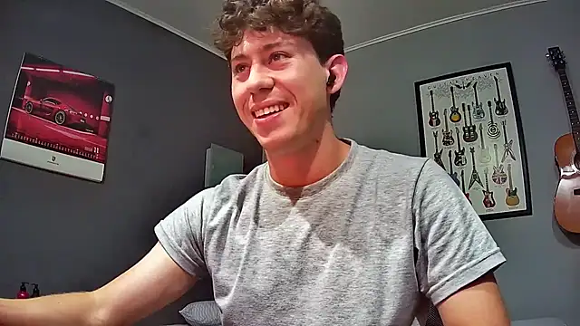 Snapshot of saint_not chatting on January 9, 3:53 am saint not online show from January 9, 3:53 am