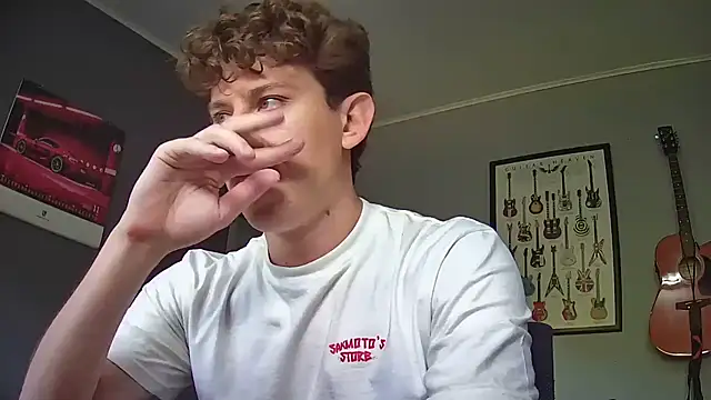 Snapshot of saint_not chatting on January 17, 9:29 pm saint not online show from January 17, 9:29 pm