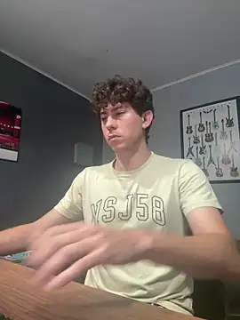 Snapshot of saint_not chatting on February 15, 1:31 pm saint not online show from February 15, 1:31 pm