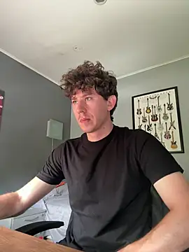 Snapshot of saint_not chatting on February 23, 2:36 pm saint not online show from February 23, 2:36 pm