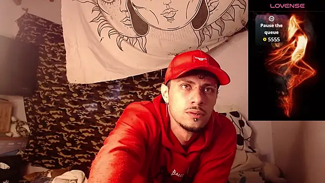 Snapshot of Apolo_S chatting on December 20, 11:28 am Apolo S online show from December 20, 11:28 am