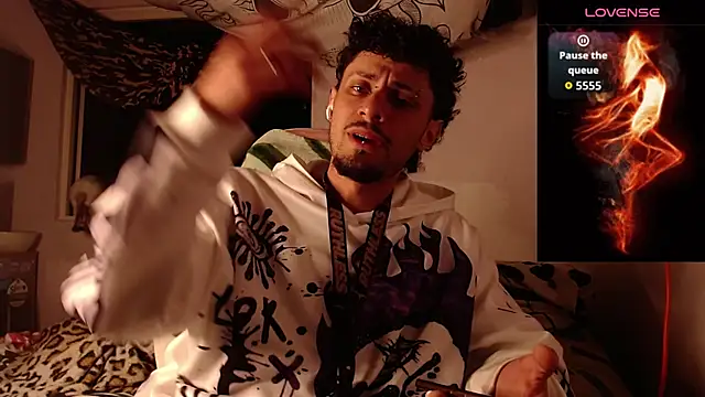 Snapshot of Apolo_S chatting on January 11, 5:56 am Apolo S online show from January 11, 5:56 am