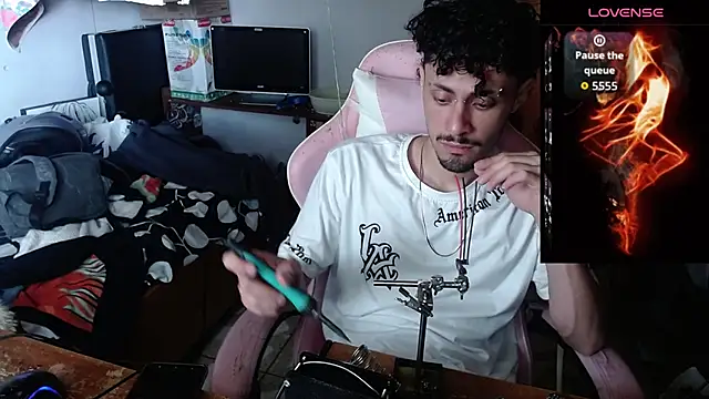 Snapshot of Apolo_S chatting on February 3, 1:16 pm Apolo S online show from February 3, 1:16 pm