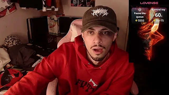 Snapshot of Apolo_S chatting on February 15, 8:49 pm Apolo S online show from February 15, 8:49 pm