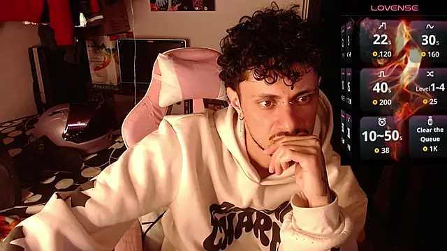 Snapshot of Apolo_S chatting on February 23, 8:55 am Apolo S online show from February 23, 8:55 am