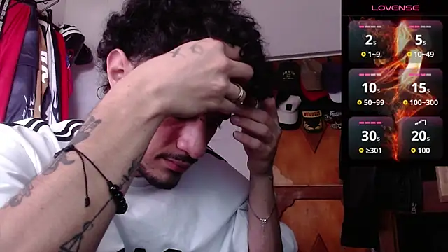 Snapshot of Apolo_S chatting on February 25, 4:27 pm Apolo S online show from February 25, 4:27 pm