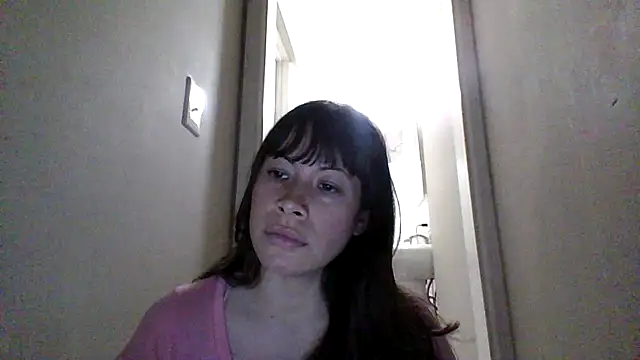 Snapshot of petitedoll29 chatting on November 10, 8:52 pm petitedoll29 online show from November 10, 8:52 pm