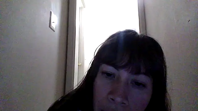 Snapshot of petitedoll29 chatting on November 30, 2:15 am petitedoll29 online show from November 30, 2:15 am