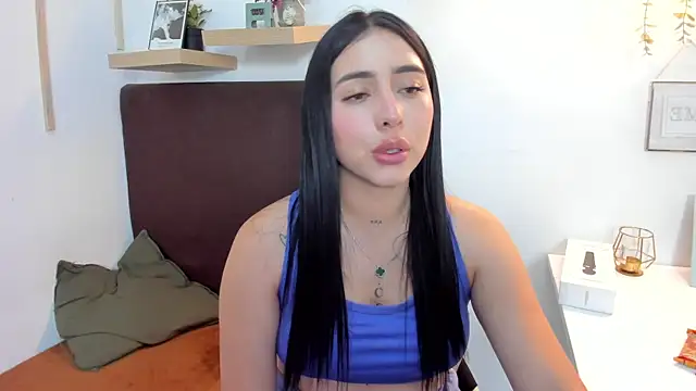 Snapshot of isabella_jade chatting on February 13, 10:22 pm isabella jade online show from February 13, 10:22 pm