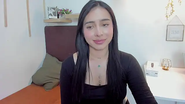 Snapshot of isabella_jade chatting on February 17, 10:14 pm isabella jade online show from February 17, 10:14 pm