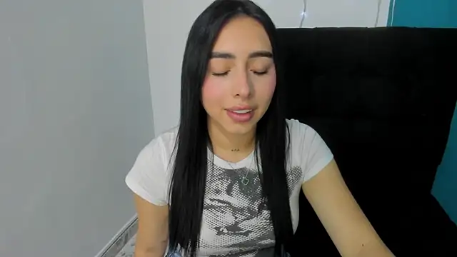 Snapshot of isabella_jade chatting on March 8, 6:58 pm isabella jade online show from March 8, 6:58 pm