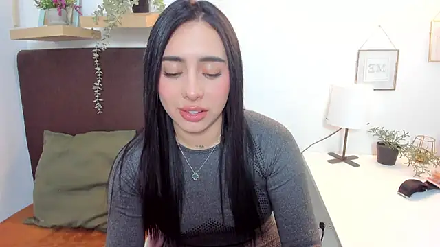 Snapshot of isabella_jade chatting on March 12, 10:17 pm isabella jade online show from March 12, 10:17 pm