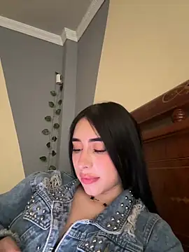 Snapshot of isabella_jade chatting on September 23, 1:25 pm isabella jade online show from September 23, 1:25 pm