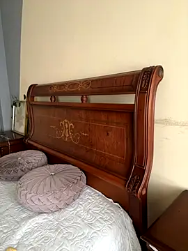 Snapshot of isabella_jade chatting on October 3, 1:19 pm isabella jade online show from October 3, 1:19 pm