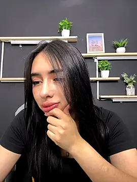 Snapshot of isabella_jade chatting on November 4, 1:21 pm isabella jade online show from November 4, 1:21 pm