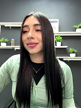 Snapshot of isabella_jade chatting on November 18, 1:04 pm isabella jade online show from November 18, 1:04 pm