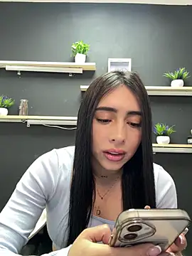 Snapshot of isabella_jade chatting on November 21, 11:53 am isabella jade online show from November 21, 11:53 am