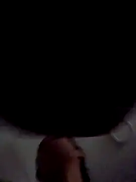 Snapshot of miaeyes chatting on January 8, 12:05 pm miaeyes online show from January 8, 12:05 pm