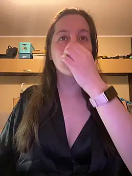 Nicole-Ray online show from March 22, 12:06 am