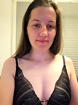 Snapshot of Nicole-Ray chatting on June 11, 8:40 pm Nicole-Ray online show from June 11, 8:40 pm