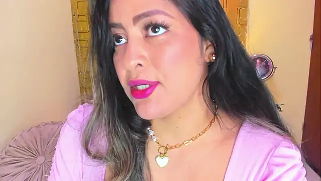 Julia Haye online show from March 13, 1:12 am