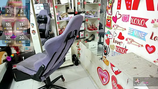 Snapshot of allsson_queen chatting on February 26, 8:30 pm allsson queen online show from February 26, 8:30 pm