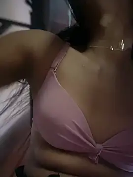 Ashly Miller online show from March 11, 8:04 pm