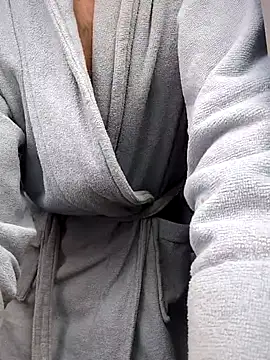 geilehure26 online show from December 22, 9:00 am