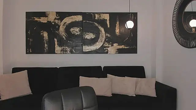 Snapshot of LilaWest chatting on January 27, 6:31 pm LilaWest online show from January 27, 6:31 pm