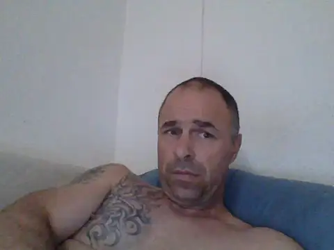 Nowy111 online show from May 11, 12:00 pm