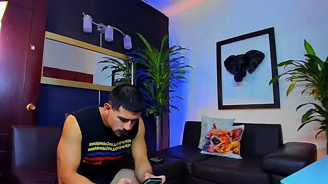 Snapshot of Markboyl chatting on February 5, 11:55 am Markboyl online show from February 5, 11:55 am