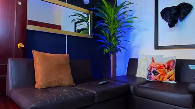 Snapshot of Markboyl chatting on February 7, 3:41 pm Markboyl online show from February 7, 3:41 pm