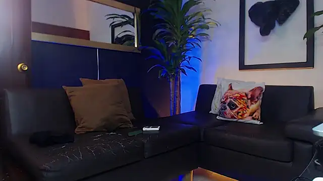 Snapshot of Markboyl chatting on March 18, 12:58 pm Markboyl online show from March 18, 12:58 pm