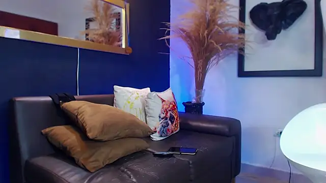 Snapshot of Markboyl chatting on September 15, 3:23 pm Markboyl online show from September 15, 3:23 pm