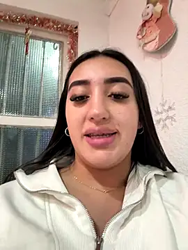 Hannahoff online show from December 14, 4:29 am