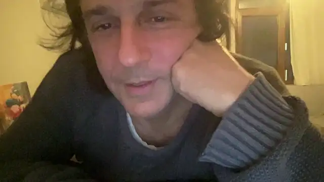 Snapshot of ALPHANDRE chatting on March 3, 4:24 pm ALPHANDRE online show from March 3, 4:24 pm